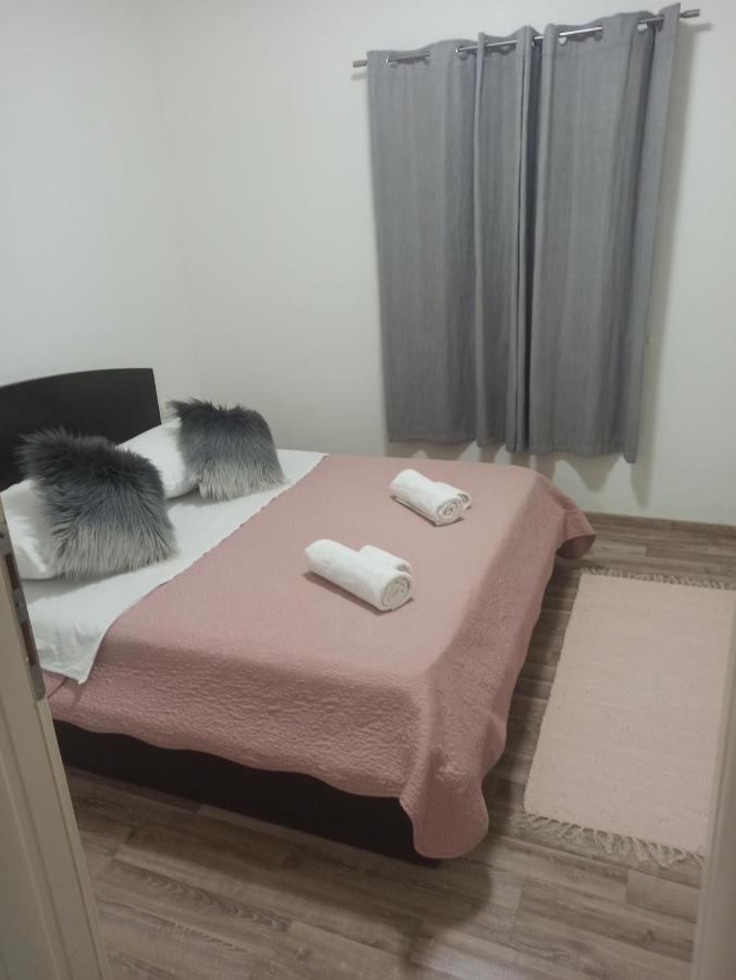 Apartment Bila Šibenik Esterno foto